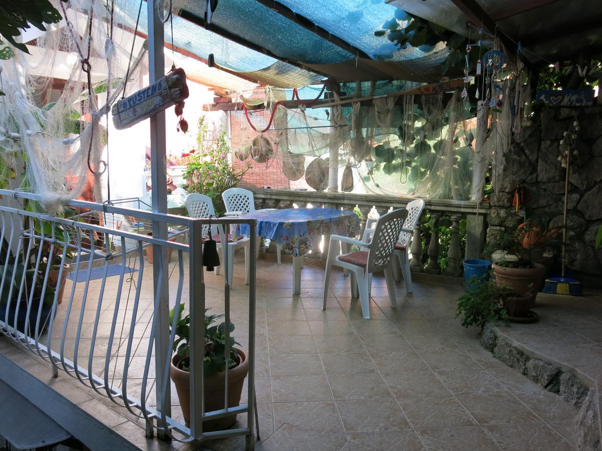 Apartment "I Love Njivice" Herceg Novi Exterior foto